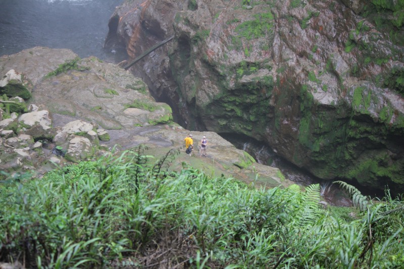 Catarata del Toro Waterfall
Click on picture to enlarge try to find Nate, Nick and Suzanne
