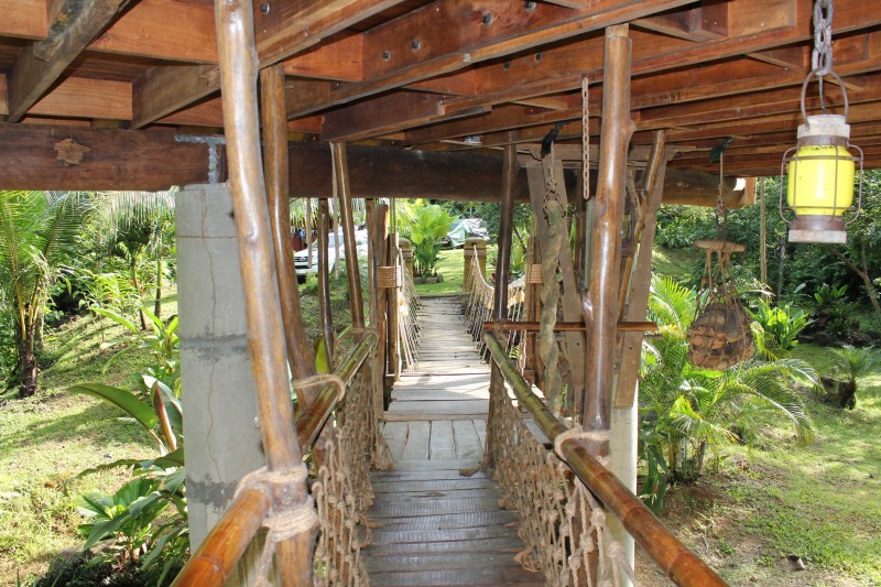 Draw Bridge
Hatilla  "Tree house"

