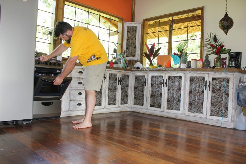 Nick making lunch
Hatilla  "Tree house"
