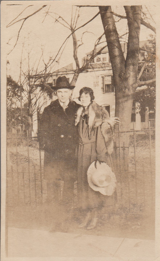 Old Unidentified McClanahan
