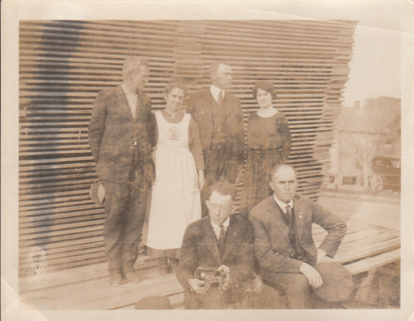 Old Unidentified McClanahan
