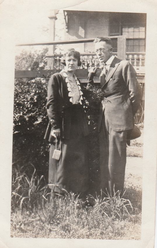 Old Unidentified McClanahan
