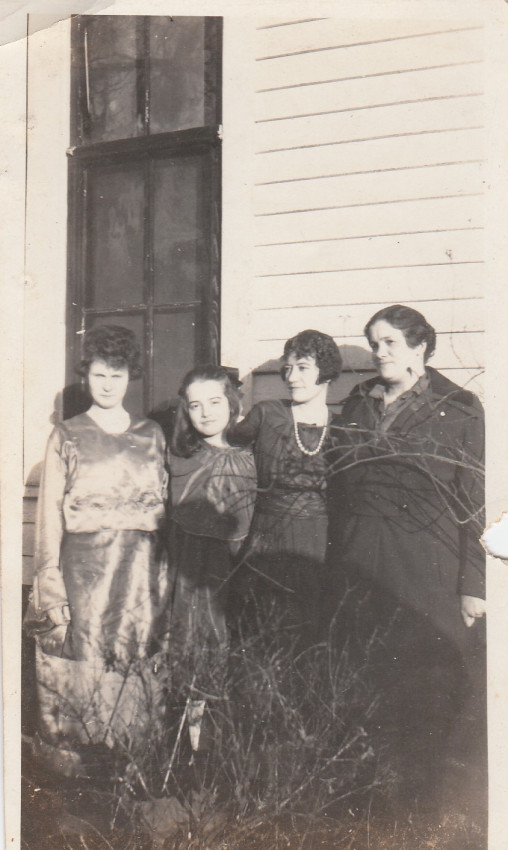 Old Unidentified McClanahan
