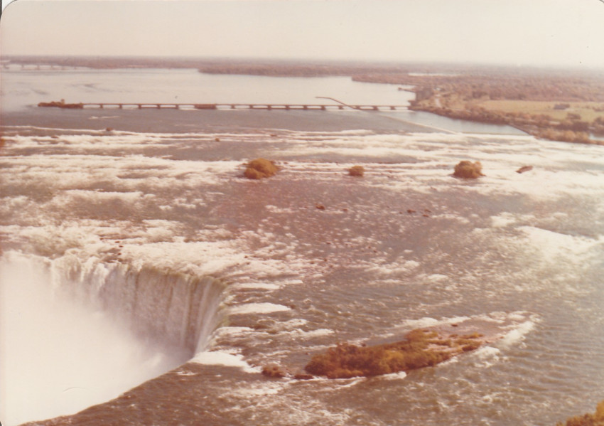 Niagara Falls trip in yamahauer van
