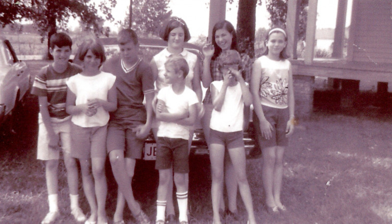 July 1967
Charlie Tudor, Elizabeth Tudor, Chester Eugene Bates, Deborah Jean Bates,Eddie Lou Tudor, Patty Ann Houser, Phil Bates, Annette Bates
