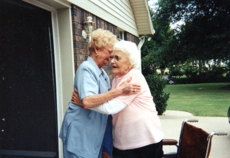 Linda Bell and Nancy Houser
June 19, 1999
