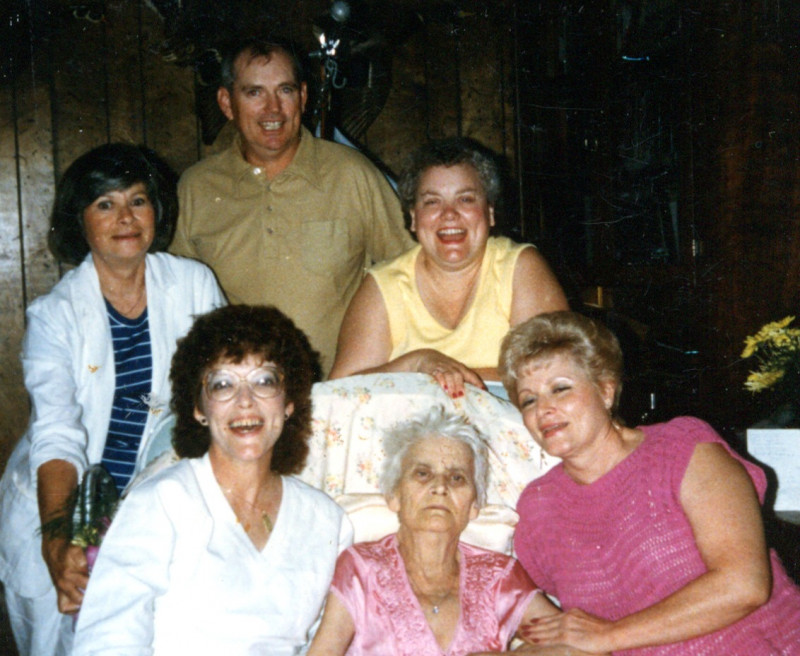 Pauline Birthday June 5, 1985 73 years old
Elaz McClanahan, Jim Ed Phillips, Frances Frazer, Alice Tarantino, Pauline Phillips, Linda Bates
