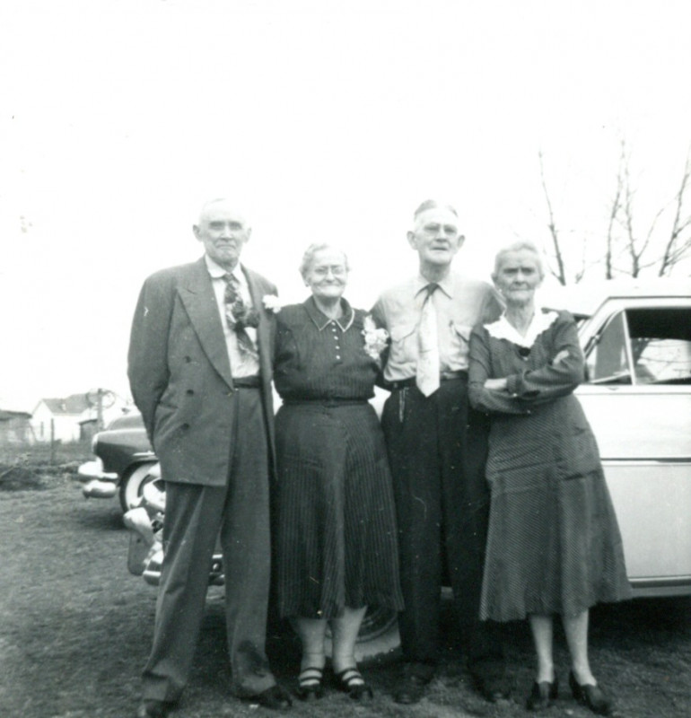 50th Wedding Anniversary Jessie and Jim Woosley
March 5 1955 at Coy Arkansas
