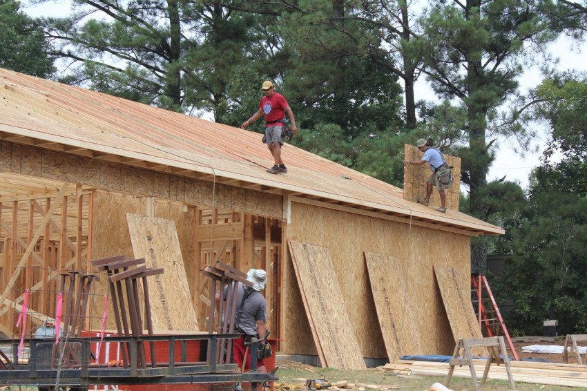 08-01-2022
Roof decking
