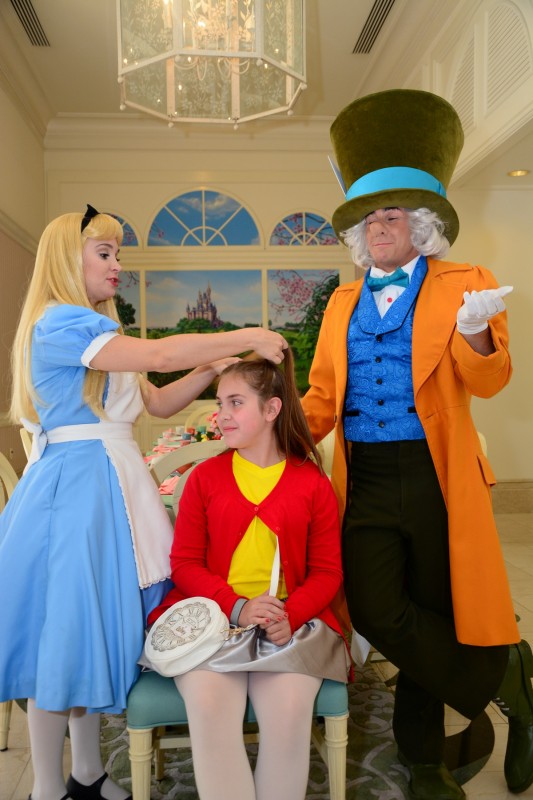 web_WDWRESORTSANDMORE_MADHATTERTEA_20161026_7841793488.jpeg