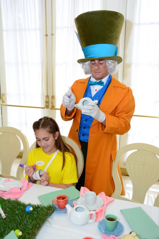 web_WDWRESORTSANDMORE_MADHATTERTEA_20161026_7841795331.jpeg