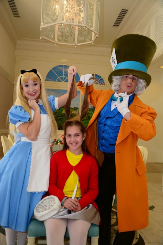 web_WDWRESORTSANDMORE_MADHATTERTEA_20161026_7841795361.jpeg