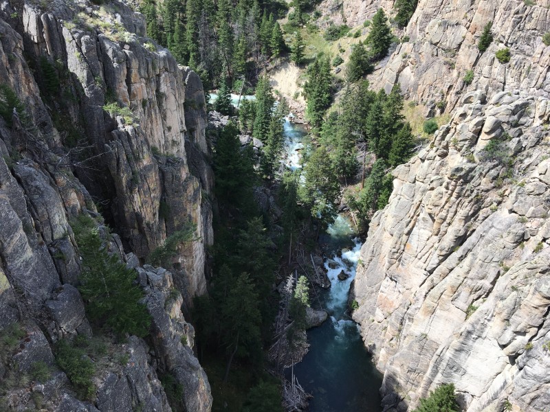  Grand Canyon of the Yellowstone
