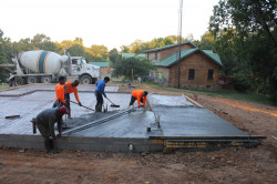 Filename=web_IMG_3212.JPG
Filesize=1298KiB
Dimensions=1500x1000
Date added=Jul 28, 2022 web_IMG_3212.JPG